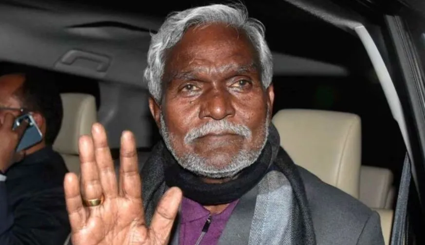चंपई सोरेन ने सरकार बनाने का दावा किया पेश, राज्यपाल ने कहा- जल्द विचार कर सूचित करेंगे