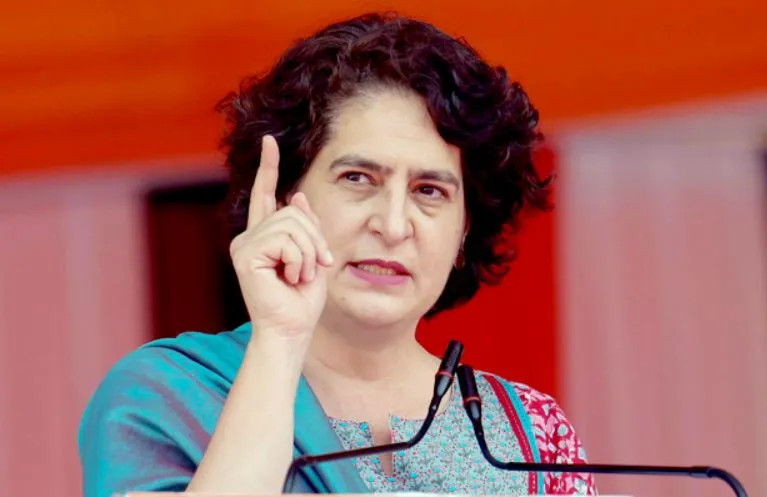 हिमाचल के लोगों के अधिकार को कुचलना चाहती है भाजपा: प्रियंका गांधी 