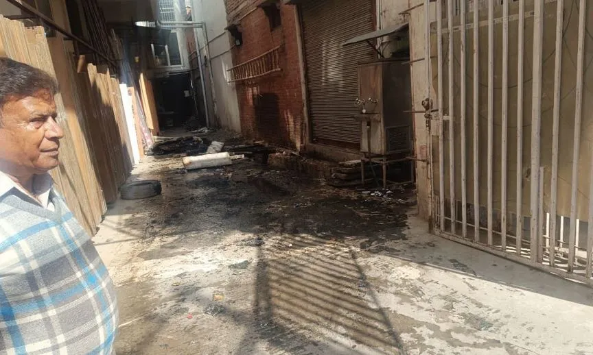 बरेली: अतिक्रमणकारियों का कब्जा बरकरार, ऊपर तक पहुंच...नोटिस के बाद भी नहीं हो रही कार्रवाई