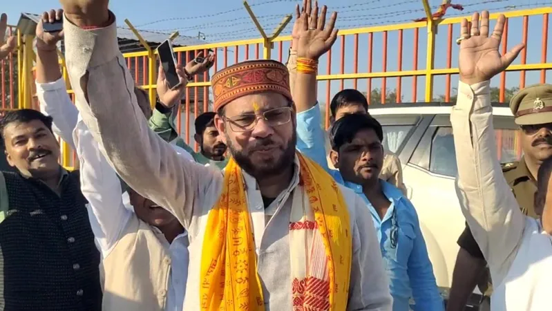 रामलला के दर्शन-पूजन के बाद बोले सपा विधायक मनोज पांडेय- दुखद कि हम सब को दर्शन के लिए रोका गया