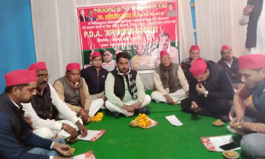 कासगंज: आम जनता की समस्याओं से बे-खबर है केंद्र और प्रदेश की सरकार- सपा नेता