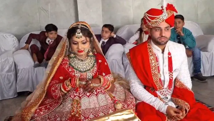 Bareilly News: आर्य समाज अनाथालय की बेटी सुष्मिता का विवाह संपन्न, वन मंत्री और कैंट विधायक ने दी बधाई