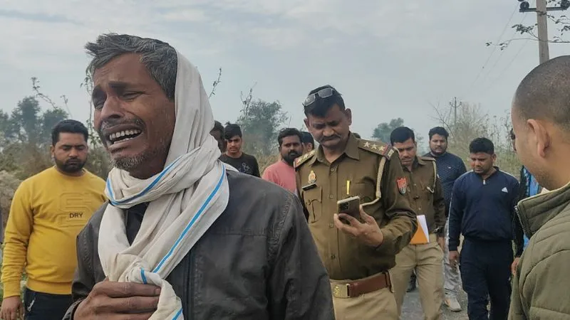  Auraiya News: मंदबुद्धि नाबालिग का शव बंबे में पड़ा मिला...परिजनों में मची चीख-पुकार, जांच में जुटी पुलिस