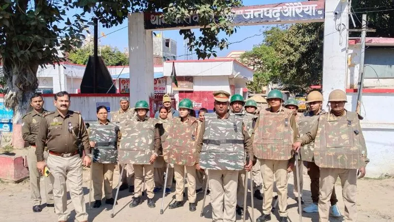 Haldwani Violence: हल्द्वानी की घटना को लेकर जिले में हाई अलर्ट पर रही पुलिस... शांतिपूर्ण ढंग से संपन्न कराई नमाज