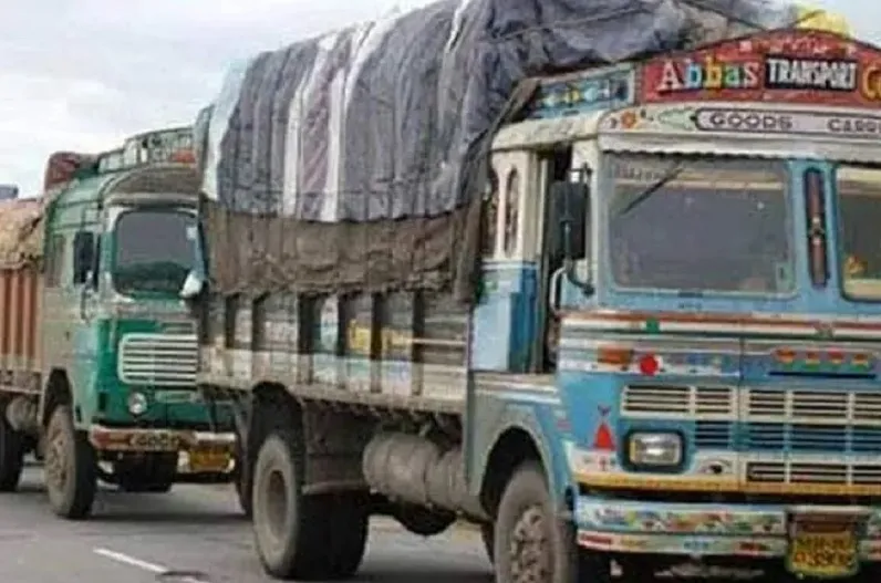 बरेली: शहर में भारी वाहनों के प्रवेश पर रोक, एसपी ट्रैफिक ने किया लागू