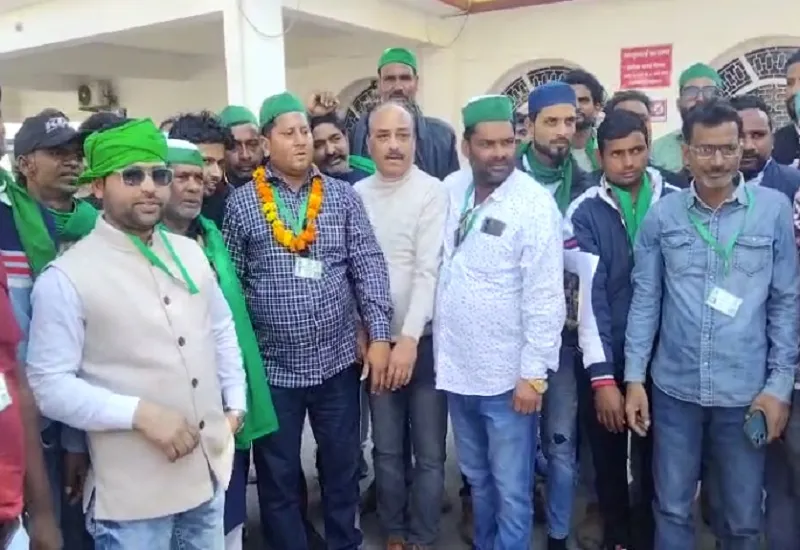 मुरादाबाद : मांगों को लेकर BKU लोकशक्ति का हल्लाबोल, स्वामीनाथन आयोग की रिपोर्ट के अनुसार फसलों की कीमत निर्धारण की मांग
