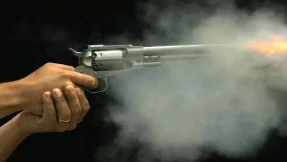 पीलीभीत: लूट की योजना बना रहे बदमाशों ने पुलिस पर झोंका फायर, दो गिरफ्तार 