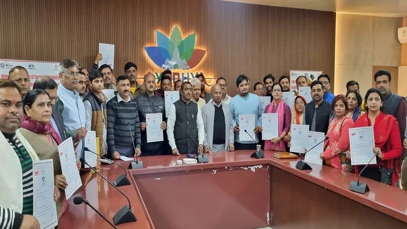 अयोध्या: पेइंग गेस्ट योजना से 73 और भवन स्वामी जुड़े, अब तक 703 आवेदकों को मिल चुका है योजना का प्रमाण पत्र