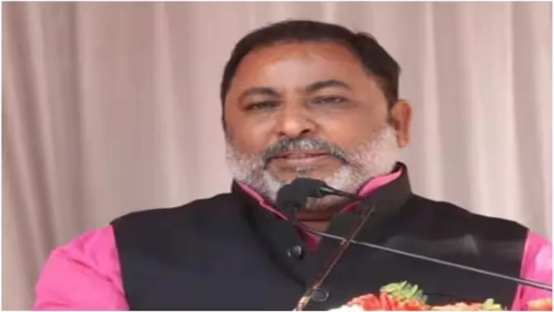 देवरिया में बोले मंत्री दया शंकर सिंह- अब महिलाएं कमजोर और अबला नहीं बल्कि आत्मनिर्भर