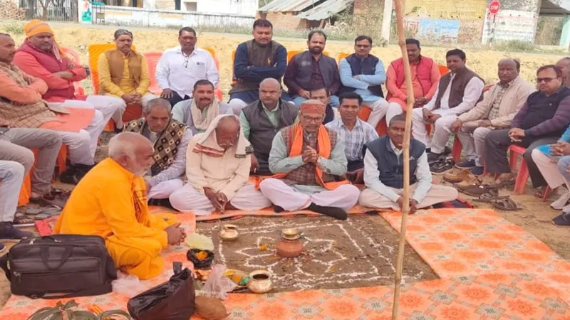 सुलतानपुर: 21 लाख से बहुरेंगे रामलीला मैदान कुड़वार के दिन, पं.शिवप्रसाद वाजपेई ने किया भूमि पूजन