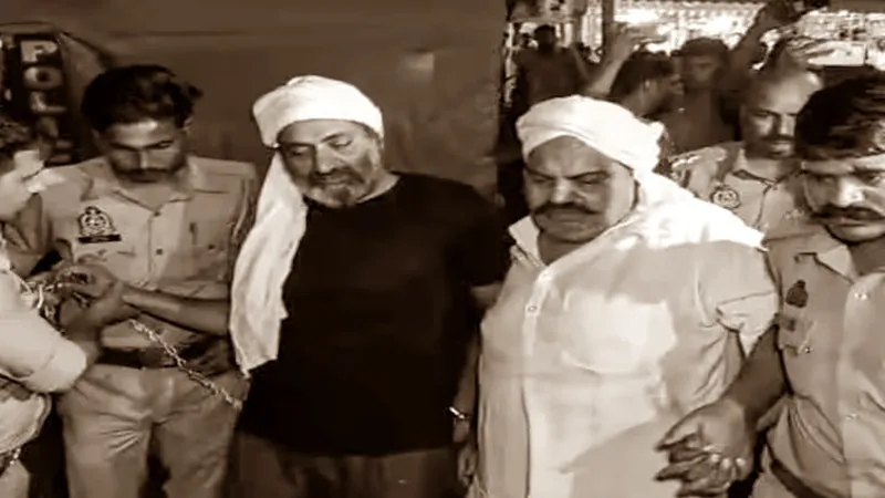 प्रयागराज: अतीक अहमद के मददगार के खिलाफ एक्शन लेगी योगी सरकार, चलेगा बुलडोजर