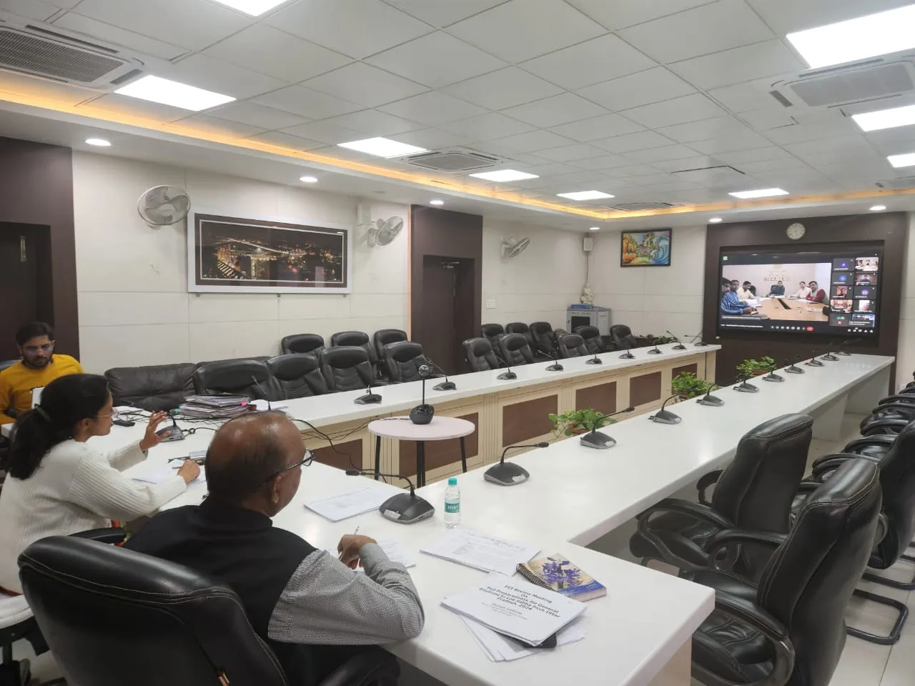 ओपेन डम, भुगतान व टेंडर को लेकर कमिश्नर ने दिए निर्देश, आचार सहिंत से पहले होंगे ये काम 