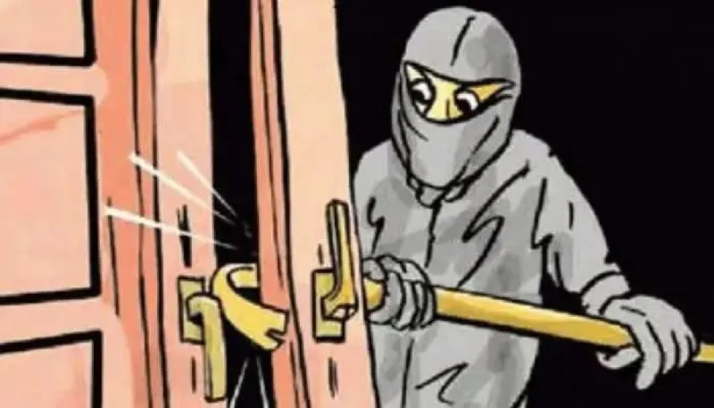 रामनगर: छोई में चोरों का तांडव, एक के बाद एक 11 ताले चटकाए पर पुलिस को नजर न आए            