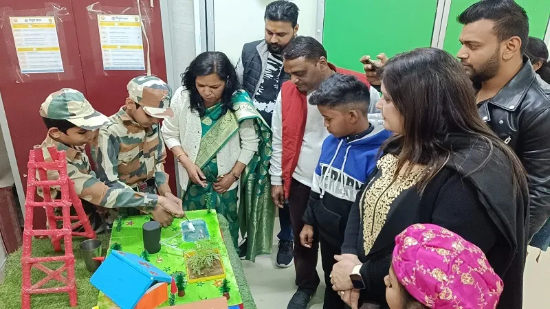 मुरादाबाद:  सांस्कृतिक कार्यक्रमों में बच्चों ने दिखाई अपनी प्रतिभा, निपुण बनाने पर दिया जोर, 