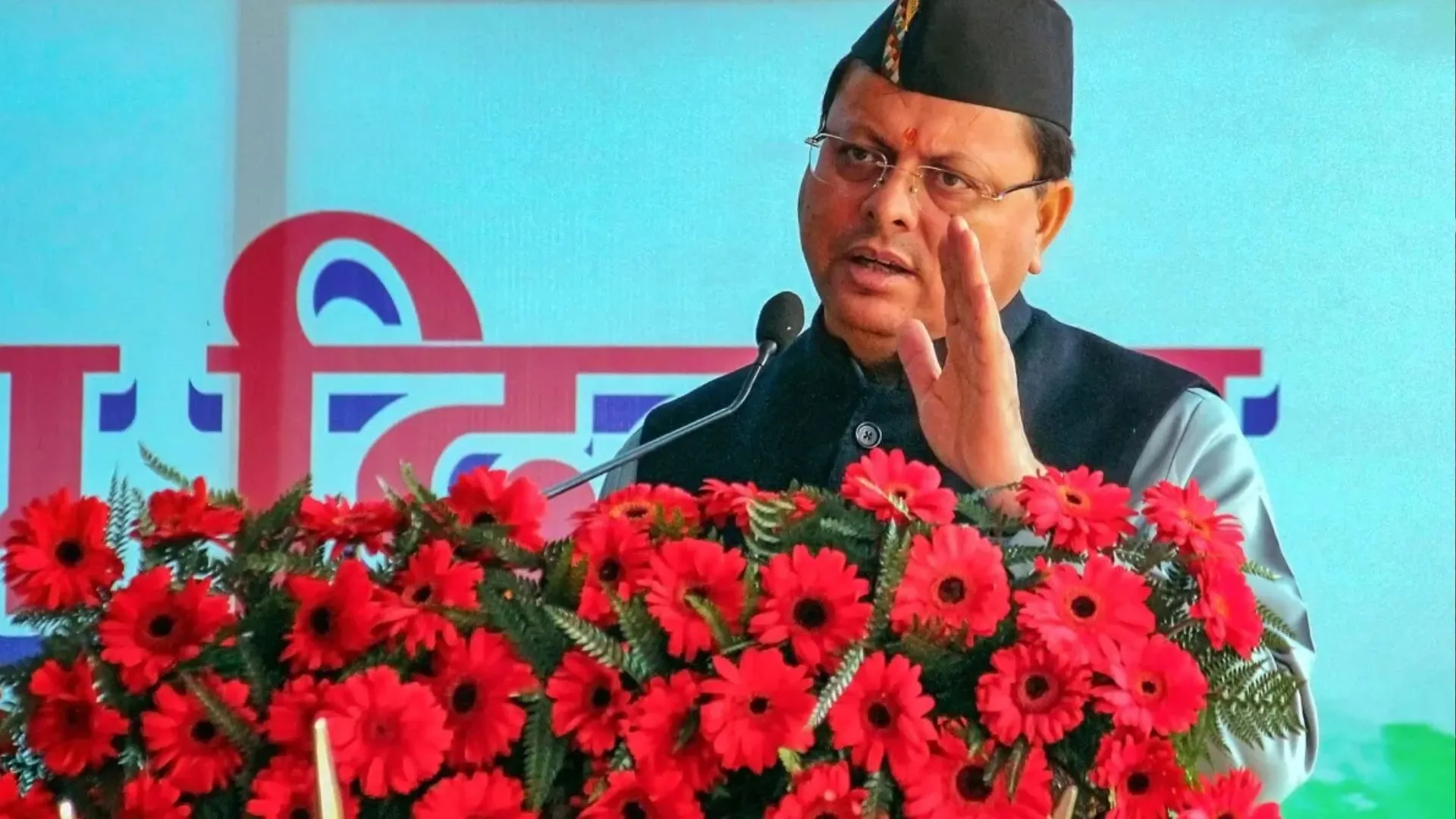 उत्तराखंड की धामी सरकार आज पेश करेगी UCC विधेयक, विधानसभा के बाहर धारा 144 लागू