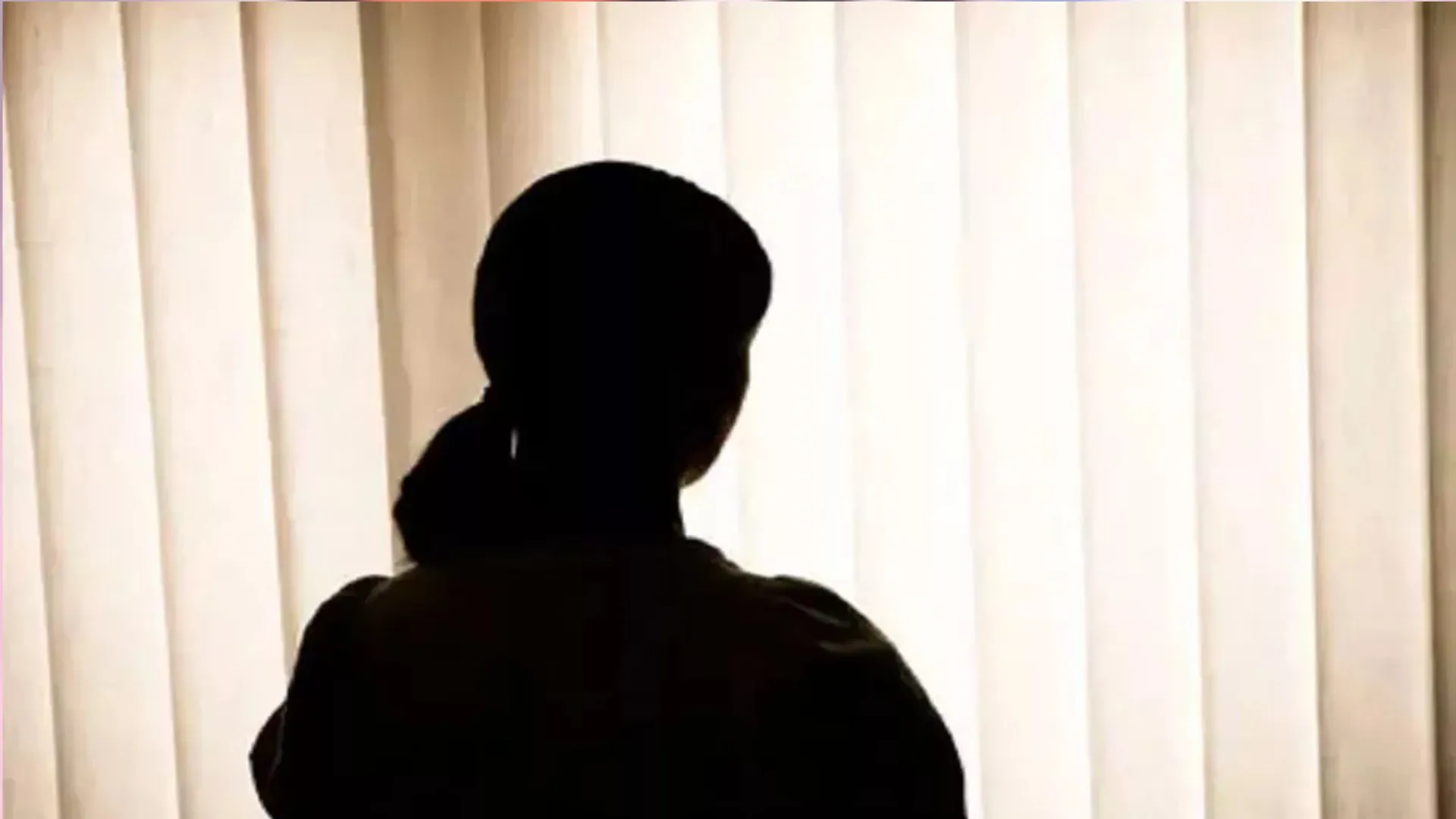 शाहजहांपुर: प्रेमी के घर पहुंची प्रेमिका...निकाह करने पर अड़ी, परिजन मनाने में जुटे