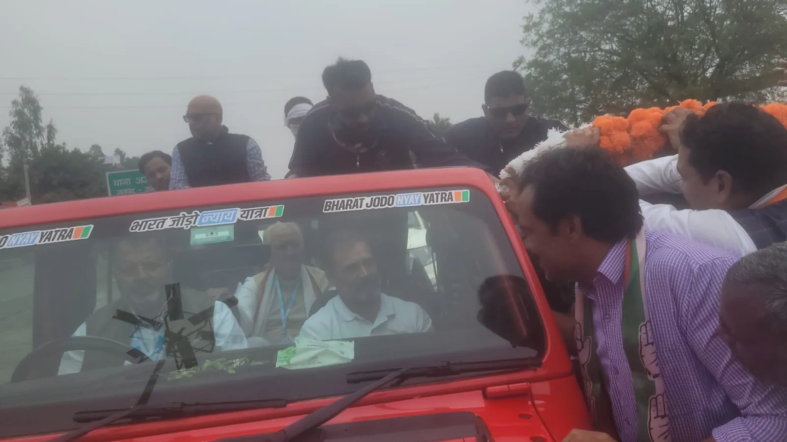 Bharat Jodo Nyay Yatra:  उन्नाव के बाद कानपुर में दाखिल हुए राहुल गांधी; स्वागत में गूंजा बेरोजगारी, भर्ती व पेपर आउट का मुद्दा