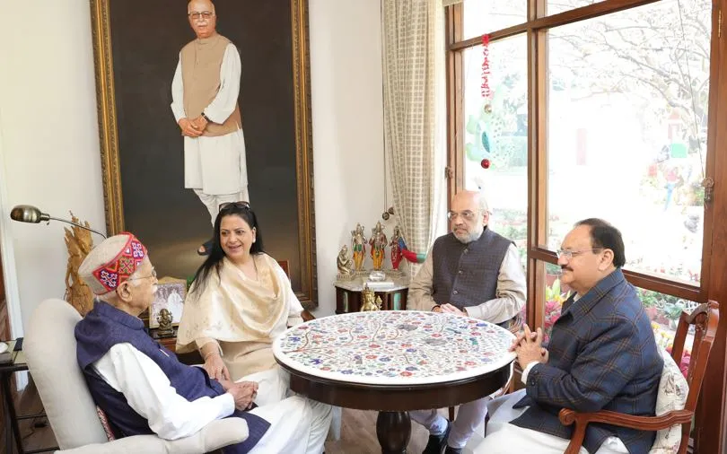 अमित शाह और नड्डा ने की आडवाणी से मुलाकात, ‘भारत रत्न’ के लिए दी बधाई 