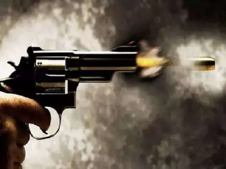 बरेली: सपा नेता ने बेटों संग चलाई गोलियां, दो गिरफ्तार, गांव ठिरिया नथमल में भूमि को लेकर हुआ विवाद