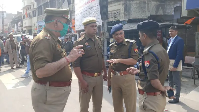 Gyanvapi Case: जुमे की नमाज को लेकर कानपुर कमिश्नरेट पुलिस अलर्ट, जेसीपी लोगों से शांति कायम रखने की कर रहे अपील
