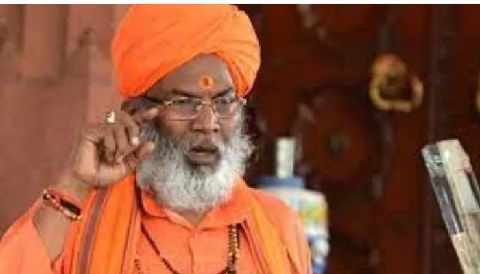 कांग्रेस पर उन्नाव सांसद साक्षी महाराज ने दिया बड़ा बयान...बोले- मोदी के खौफ के आगे मानसिक संतुलन खो बैठे राहुल गांधी