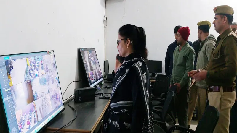 बहराइच: जिले के 14 परीक्षा केंद्रों पर शुरू हुई पुलिस भर्ती परीक्षा, चाक चौबंद रही सुरक्षा व्यवस्था