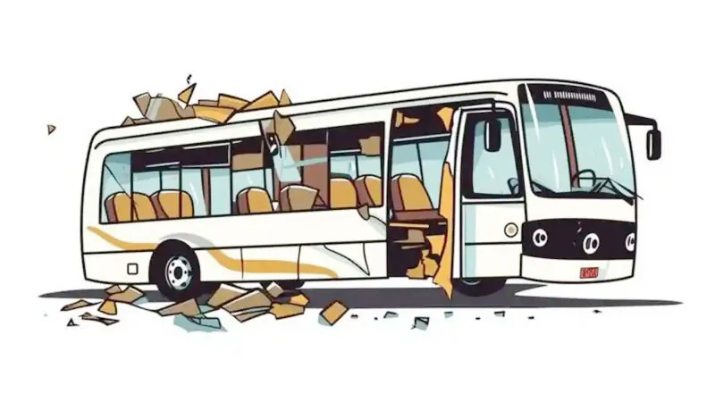 प्रयागराज: छावनी परिषद के गेट में भिड़ी रोडवेज बस, तीन यात्री घायल