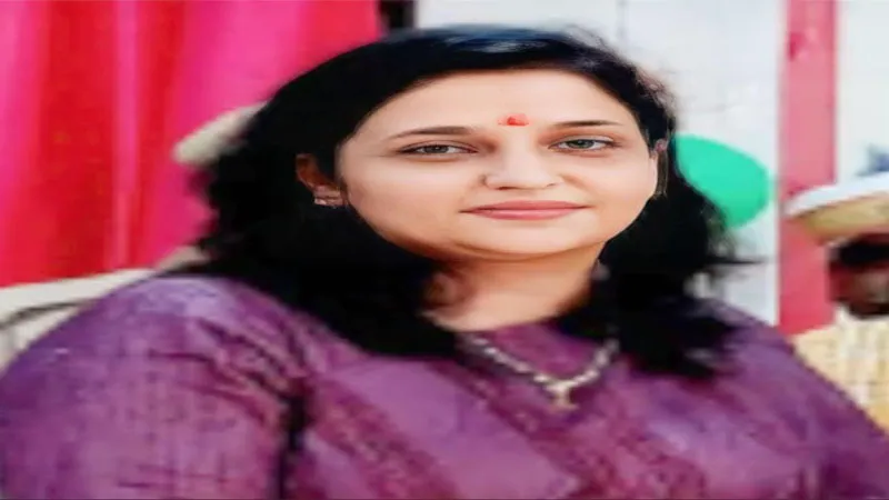 बहराइच: आधार पंजीकरण के नाम पर वसूली पड़ी भारी, डीएम ने केंद्र की सेवाएं कीं निरस्त, केस भी होगा दर्ज! 