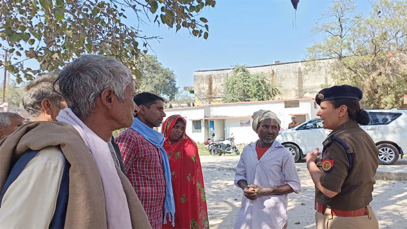 बहराइच: थाना परिसर में धूल और अव्यवस्था देख नाराज हुईं एसपी, मातहतों को लगाई फटकार!