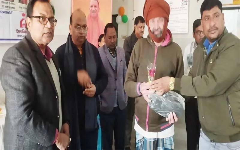 बहराइच: इलाज से ठीक हुए दो कुष्ठ रोगी, मिला सम्मान, जानिये क्या है यह बीमारी?