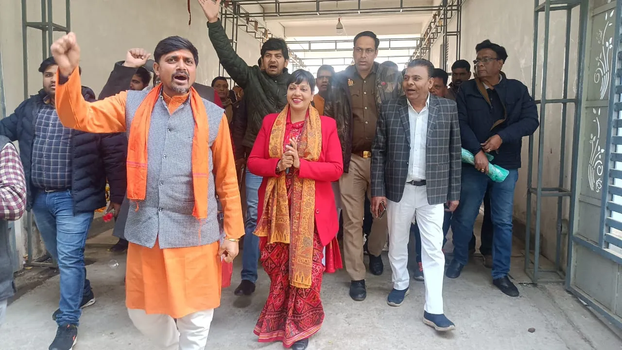 राजधानी तक पहुंची कासगंज में हुई भाजपा की रार, डिबाई की पूर्व विधायक ने सीएम को लिखा पत्र 