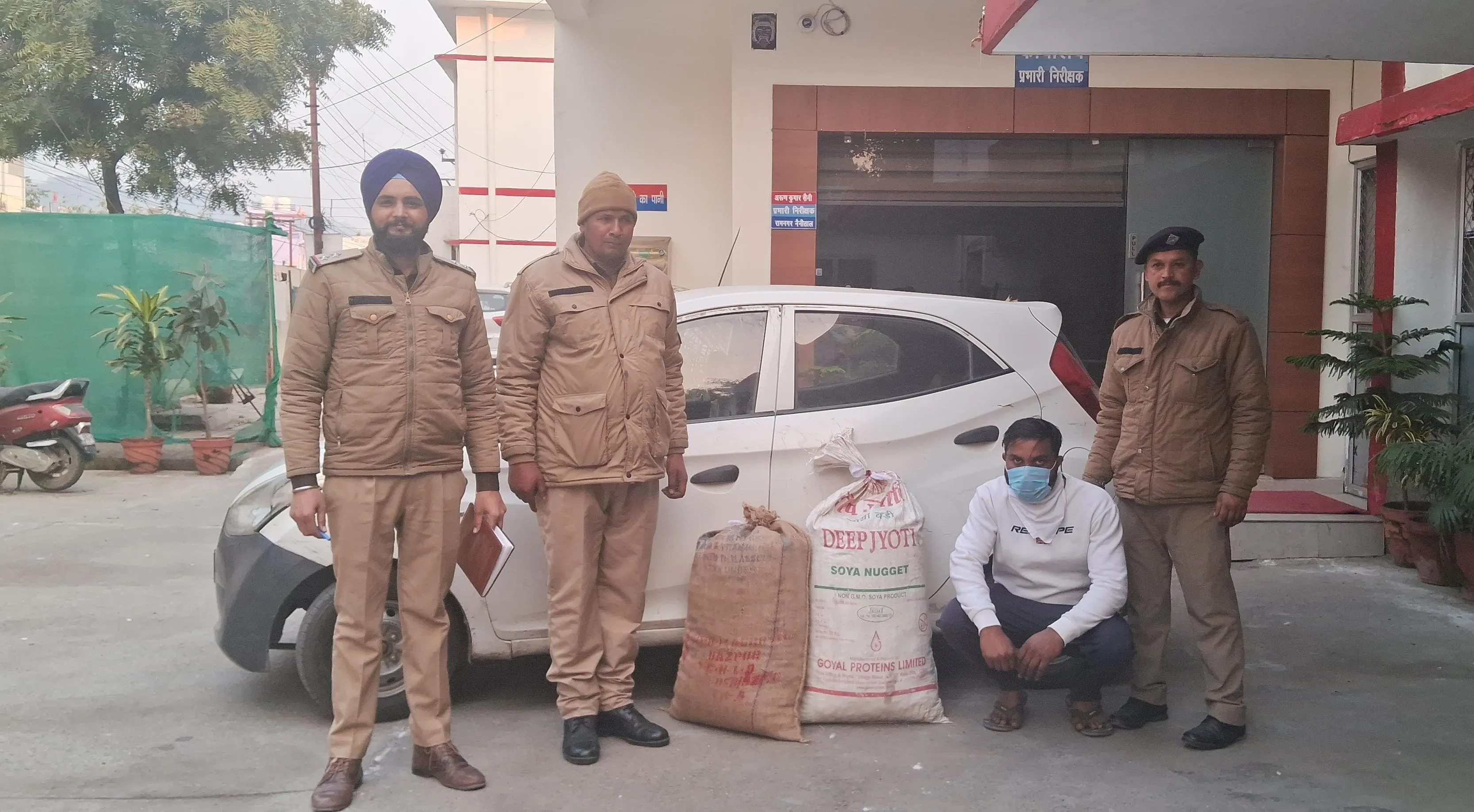 रामनगर: पुलिस ने की गांजे की बड़ी खेप बरामद, एक गिरफ्तार