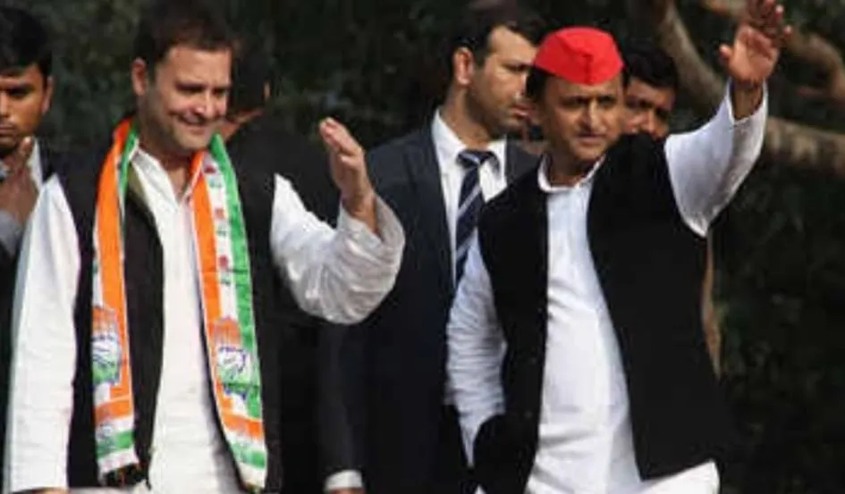 Agra News: सियासी सड़क पर साथ साथ, 7 साल बाद फिर होगा राहुल और अखिलेश का रोड शो