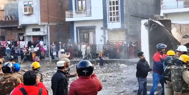 देहरादून: बोले धामी -  बनभूलपुरा थाने में जहां से हटाया गया अतिक्रमण वहां पर खुलेगा थाना