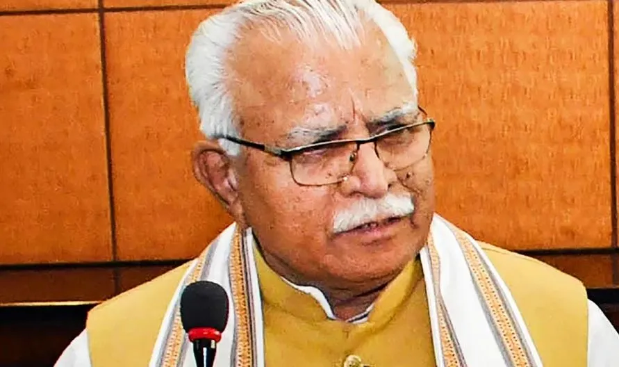 CM खट्टर ने की किसानों के तौर तरीकों की आलोचना, कहा- वे आक्रमण करने जा रही एक सेना की तरह दिल्ली...   