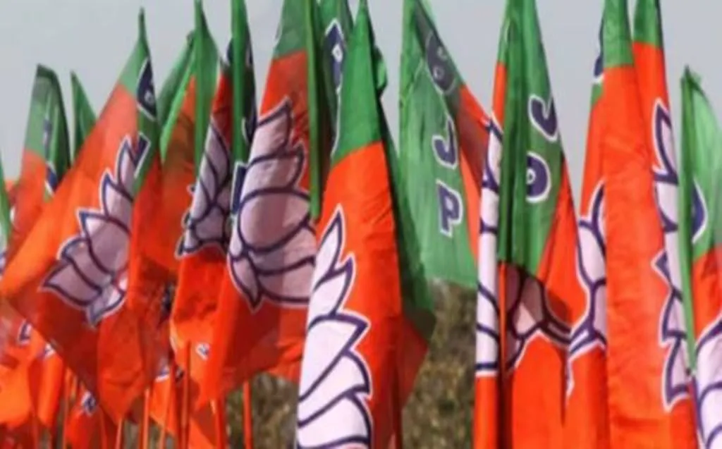 Bareilly News: बीजेपी नेता को ट्रक से कुचलने की कोशिश, तफ्तीश में जुटी पुलिस 