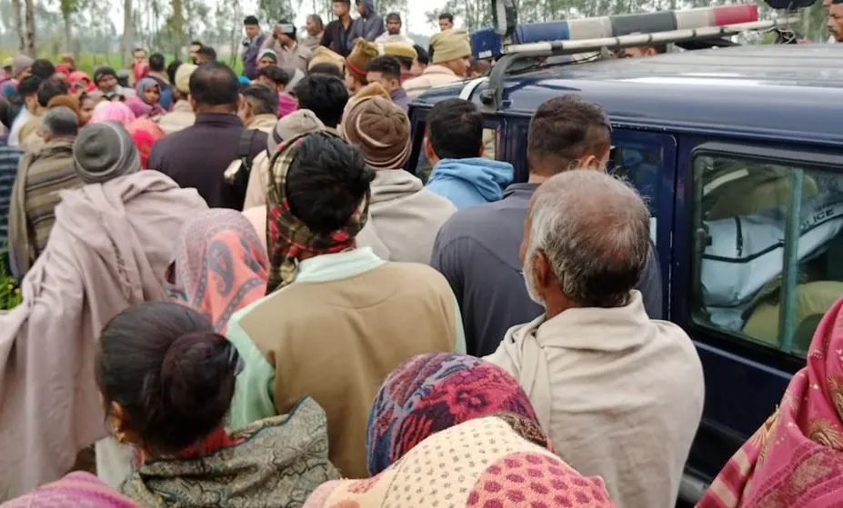 अमरोहा: संदिग्ध परिस्थितियों में पेड़ से लटके मिले प्रेमी-प्रेमिका के शव, तीन दिन से थे लापता 