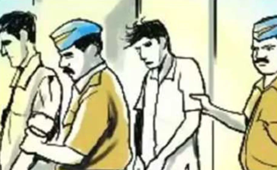 नैनीताल: रिजॉर्ट संचालन मामले में दो गिरफ्तार, घिंगारी तोक में 23 अप्रैल को मंडलायुक्त ने किया था रिजॉर्ट का निरीक्षण