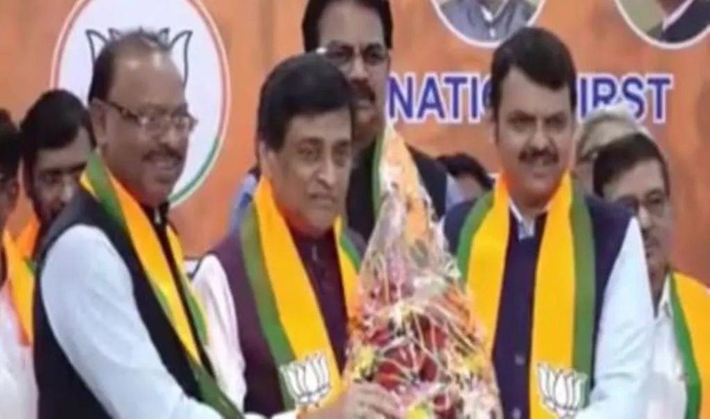 अशोक चव्हाण ने थामा बीजेपी का दामन, सोमवार को कांग्रेस से दिया था इस्तीफा