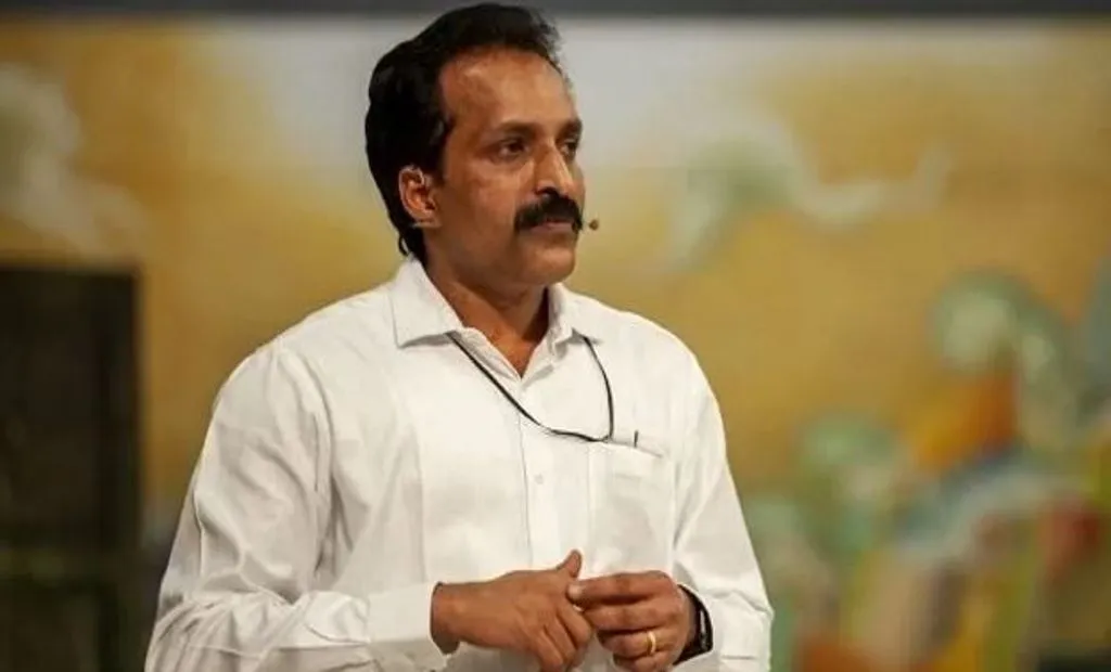 ISRO प्रमुख ने इनसैट-3डीएस के प्रक्षेपण से पहले आंध्र प्रदेश में मंदिर के किए दर्शन 