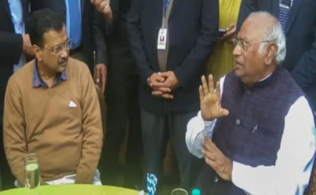 विभिन्न राज्यों में आप-कांग्रेस गठबंधन की आज हो सकती है आधिकारिक घोषणा 