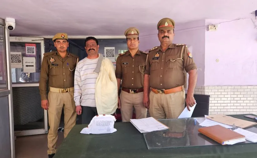 फिरोजाबाद: कुख्यात वांछित आरोपी दो किलो 193 ग्राम चरस सहित गिरफ्तार
