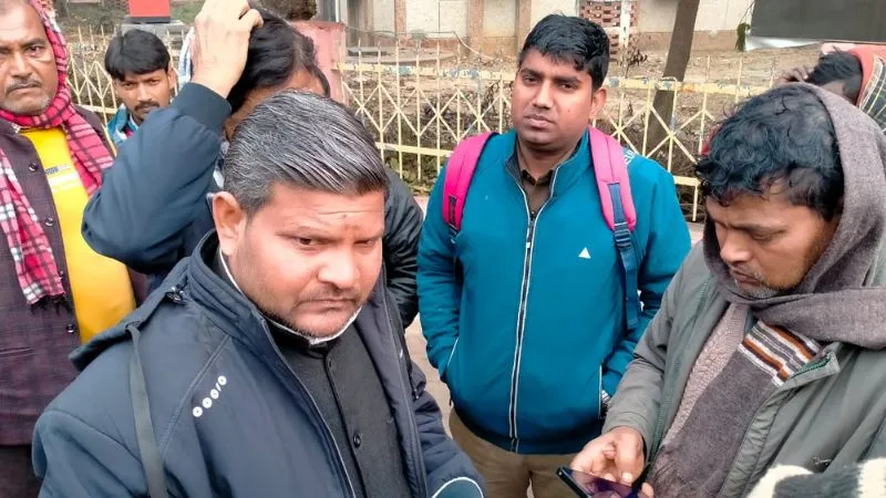 Farrukhabad News: आजीवन कारावास की सजा भुगत रहे कैदी की मौत; दोनों फेफड़े हो गए थे खराब... अस्पताल में बिगड़ी तबीयत...