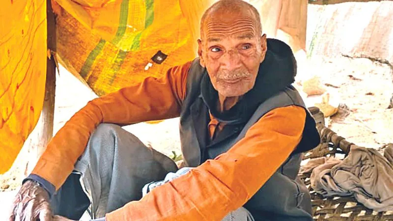 UP: 'फूलन की संपत्ति पर मेरा हक, मैं ही उसका पति'... पुत्तीलाल ने कहा बेहमई कांड में नाम आने पर बढ़ गई थी दोनों में दूरियां...