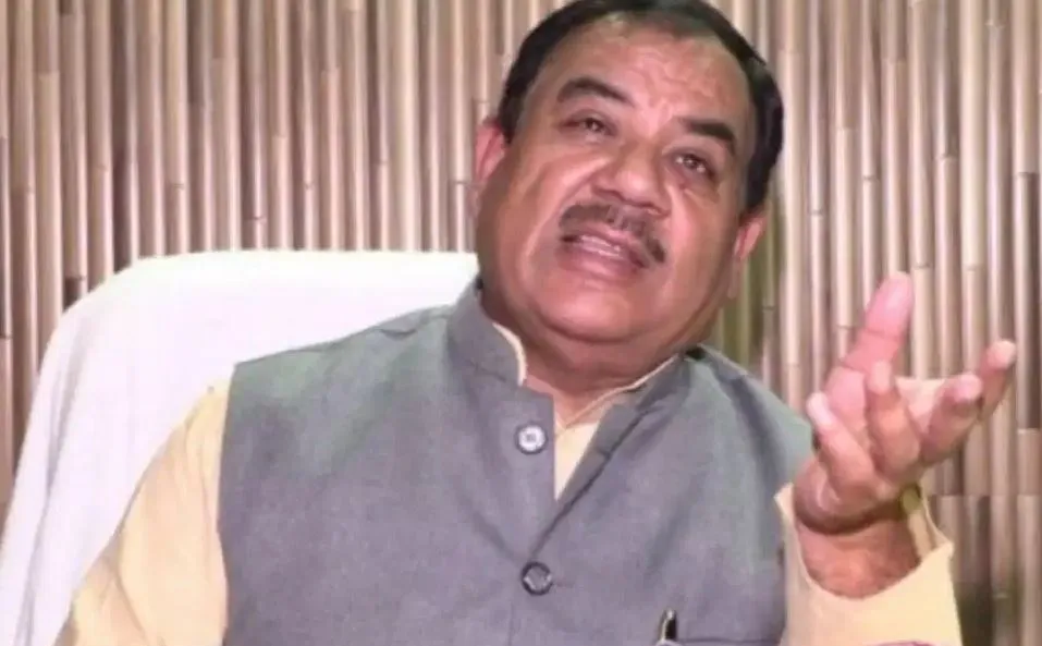 ED ने उत्तराखंड के पूर्व मंत्री हरक सिंह रावत से जुड़े परिसरों पर मारे छापे 