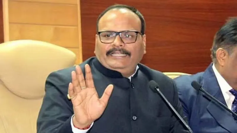 Unnao: स्वास्थ्य केंद्र निर्माण में धांधली की गूंज पहुंची लखनऊ; डिप्टी सीएम ब्रजेश पाठक ने जांच के लिए गठित की  कमेटी...