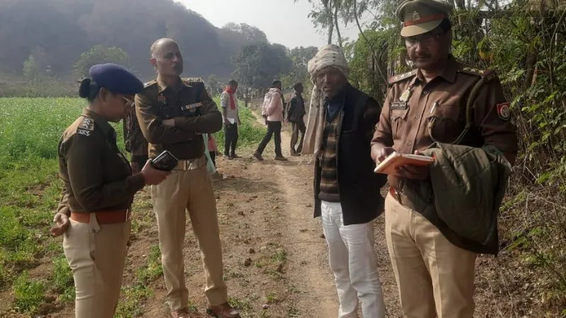 महिंद्रा (2)