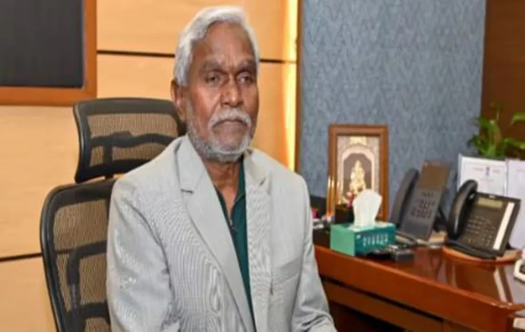 सीएम चंपई का आरोप, बीजेपी ने हेमंत सोरेन को झूठे मामलों में फंसाया 