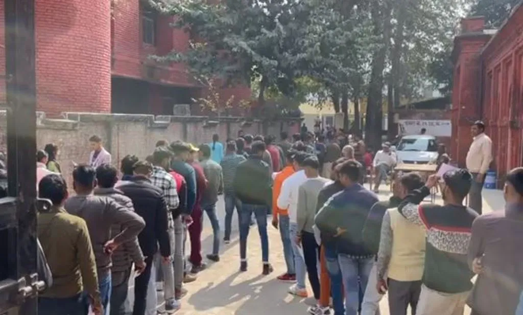 Bareilly News: पुलिस भर्ती परीक्षा शांतिपूर्ण ढंग से संपन्न, सॉल्वर गिरोह पर रही STF की कड़ी नजर