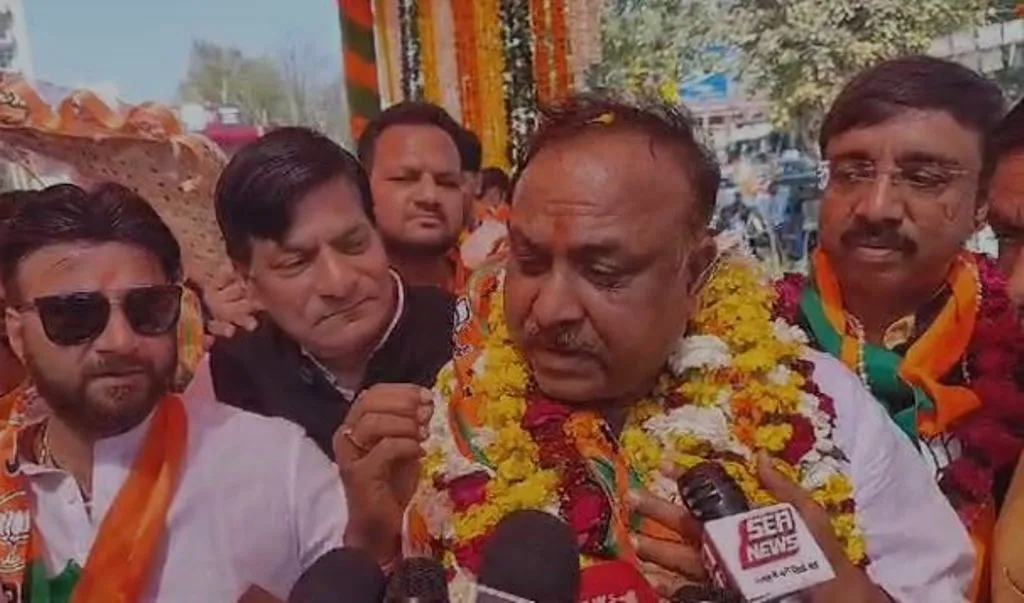 Agra News: पीएम मोदी राम तो अमित शाह और योगी हैं लक्ष्मण- नवीन जैन